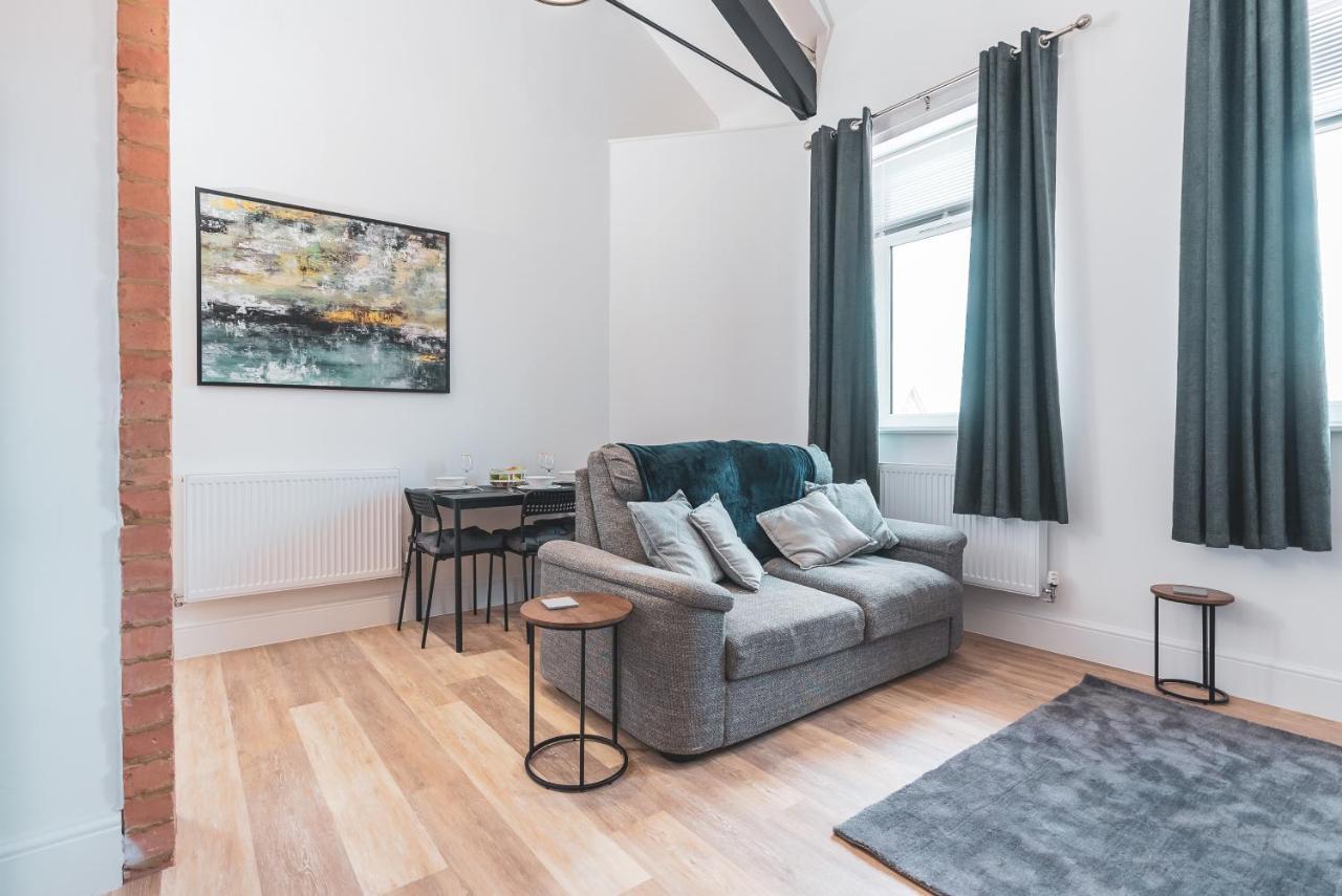 The Old Band Accommodation Higham Ferrers Экстерьер фото