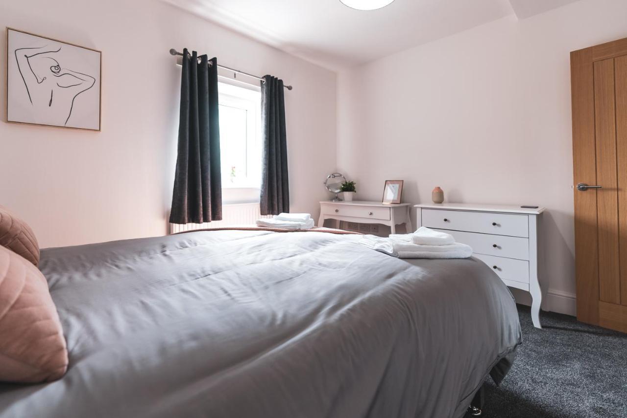 The Old Band Accommodation Higham Ferrers Экстерьер фото